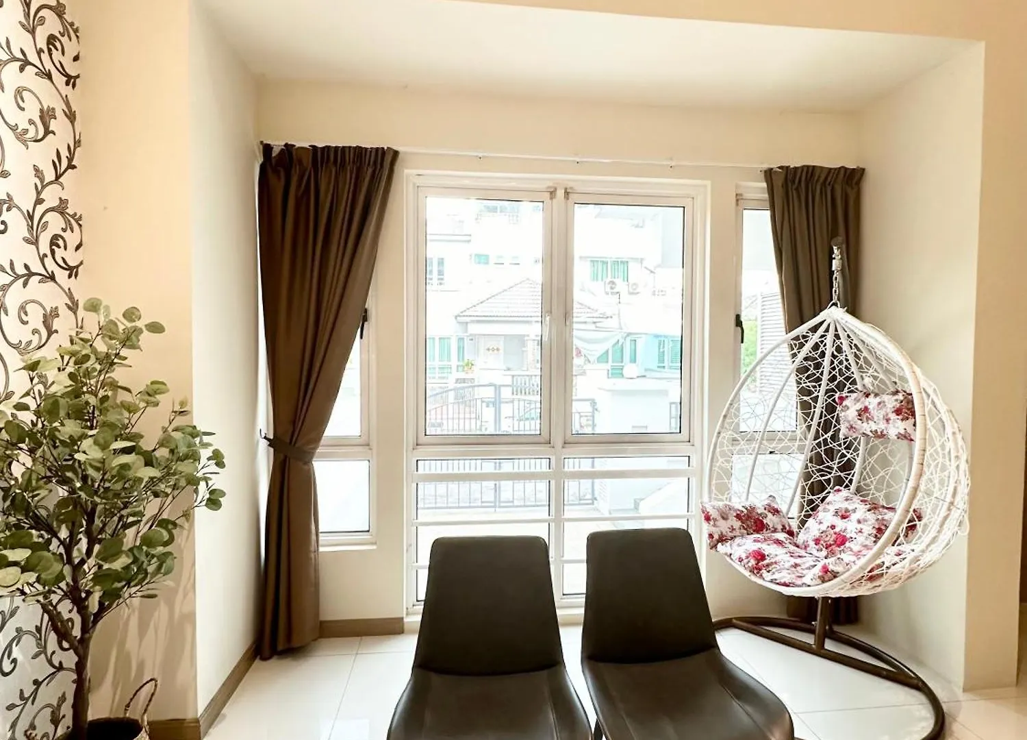 Apartment Nautilus Home At Karpal Singh For 14 Pax George Town