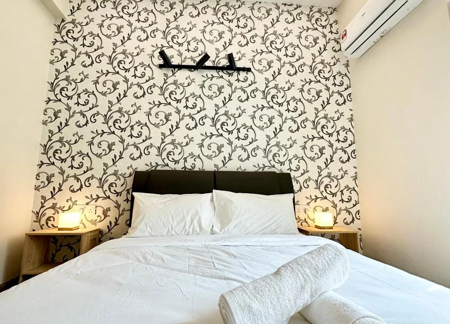 Nautilus Home At Karpal Singh For 14 Pax George Town Apartment