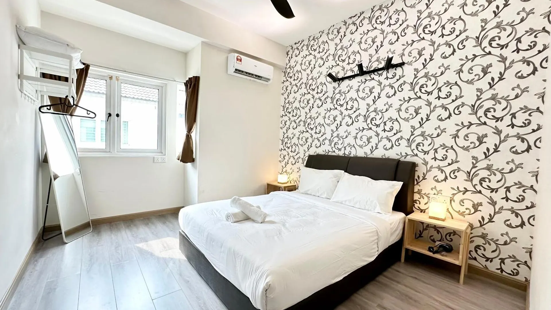 Apartment Nautilus Home At Karpal Singh For 14 Pax George Town